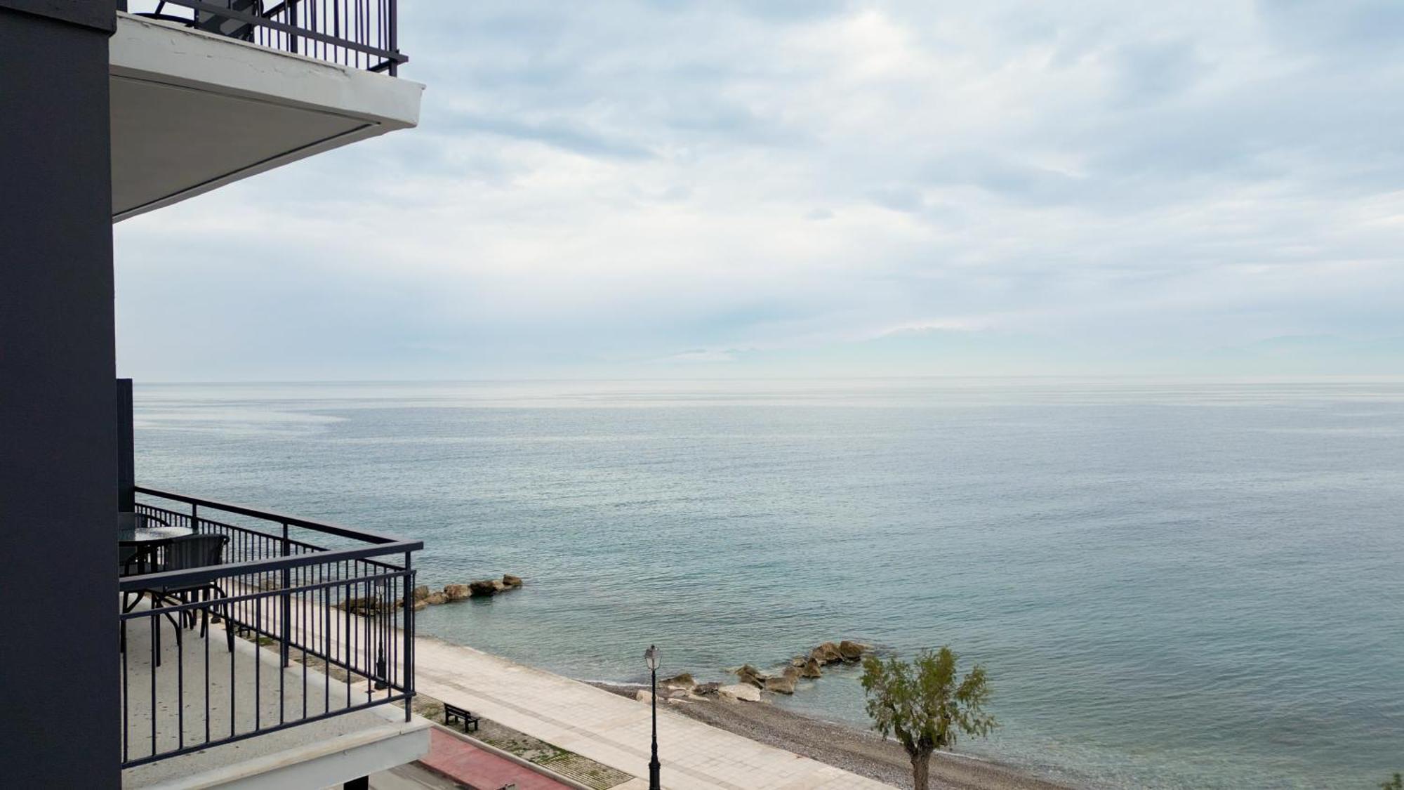 Riviera Hotel Xylokastro Eksteriør billede